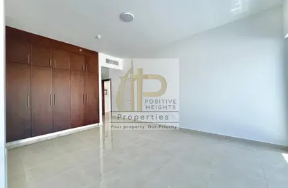 Apartment - 1 Bedroom - 2 Bathrooms for rent in Lulu Building - Al Barsha 1 - Al Barsha - Dubai
