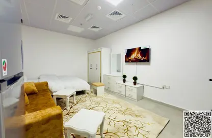 Apartment - Studio - 1 Bathroom for rent in Corniche Tower - Ajman Corniche Road - Ajman