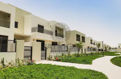 Outdoor Building image for: Townhouse - 3 Bedrooms - 3 Bathrooms for rent in Noor Townhouses - Town Square - Dubai, Image 1