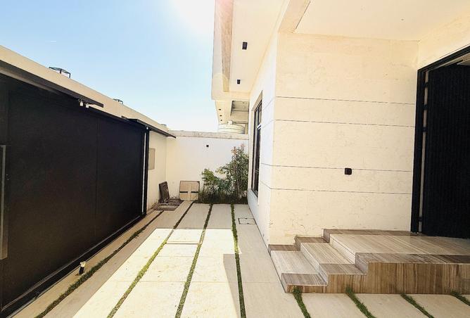 15833190 - صورة العقار 3