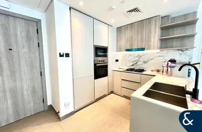 شقة - غرفة نوم - 2 حمامات للايجار في مسكن أكسفورد 2 - الضاحية 10 - قرية الجميرا سركل - دبي