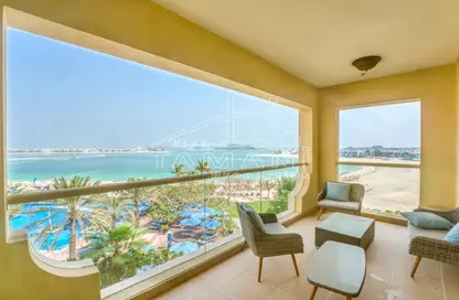 Apartment - 2 Bedrooms - 3 Bathrooms for rent in Al Haseer - Shoreline Apartments - Palm Jumeirah - Dubai