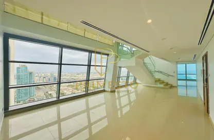 Penthouse - 3 Bedrooms - 5 Bathrooms for rent in Etihad Tower 4 - Etihad Towers - Corniche Road - Abu Dhabi
