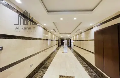 شقة - 2 غرف نوم - 2 حمامات للايجار في الزعفران - الخبيصي - العين