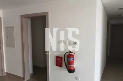 Apartment - 2 Bedrooms - 2 Bathrooms for rent in Waters Edge - Yas Island - Abu Dhabi