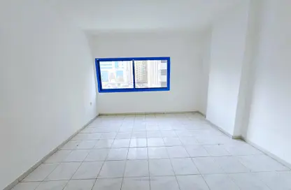 Apartment - 2 Bedrooms - 2 Bathrooms for rent in Ibtikar 2 - Al Majaz 2 - Al Majaz - Sharjah