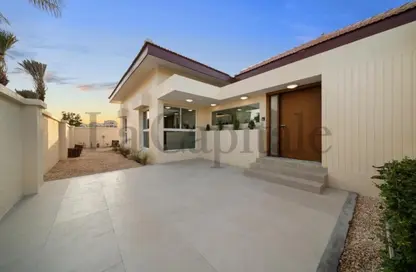 Terrace image for: Villa - 4 Bedrooms - 4 Bathrooms for rent in Jumeirah 1 Villas - Jumeirah 1 - Jumeirah - Dubai, Image 1