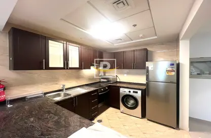 Apartment - 1 Bedroom - 2 Bathrooms for rent in Siraj Tower - Arjan - Dubai