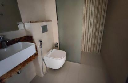Apartment - 1 Bedroom - 2 Bathrooms for rent in Jumeirah Garden City - Al Satwa - Dubai