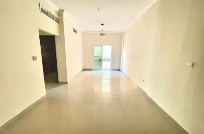 Apartment - 2 Bedrooms - 2 Bathrooms for rent in GGICO Building Moweilah - Muwaileh Commercial - Sharjah
