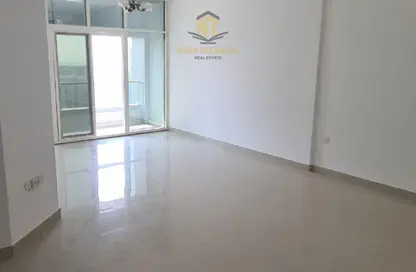 Apartment - 2 Bedrooms - 3 Bathrooms for rent in New Al Taawun Road - Al Taawun - Sharjah