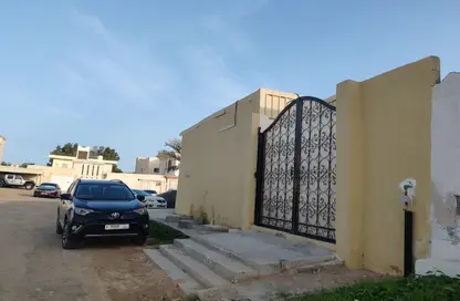Villa - 6 Bedrooms - 4 Bathrooms for sale in Al Ghafia - Al Riqqa - Sharjah