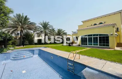 Villa - 5 Bedrooms - 5 Bathrooms for rent in Legacy - Jumeirah Park - Dubai