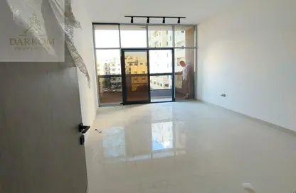 Apartment - 2 Bedrooms - 3 Bathrooms for rent in Al Jurf 1 - Al Jurf - Ajman Downtown - Ajman