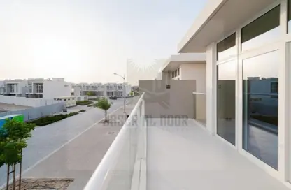 تاون هاوس - 3 غرف نوم - 2 حمامات للايجار في فلل اكنان - فاردون - داماك هيلز 2 - دبي