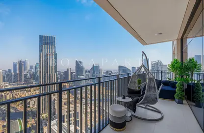 Apartment - 3 Bedrooms - 4 Bathrooms for rent in Boulevard Crescent Tower 1 - BLVD Crescent - Downtown Dubai - Dubai
