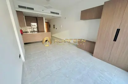 شقة - 1 حمام للايجار في أفانوس - قرية الجميرا سركل - دبي