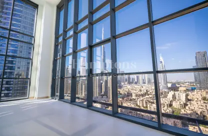 صورة لـ غرفة فارغة شقة - 3 غرف نوم - 4 حمامات للايجار في بلفيو برج 1 - أبراج بلفيو - دبي وسط المدينة - دبي ، صورة رقم 1