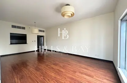 Apartment - 1 Bedroom - 2 Bathrooms for sale in Green Lakes Towers - JLT Cluster S - Jumeirah Lake Towers - Dubai