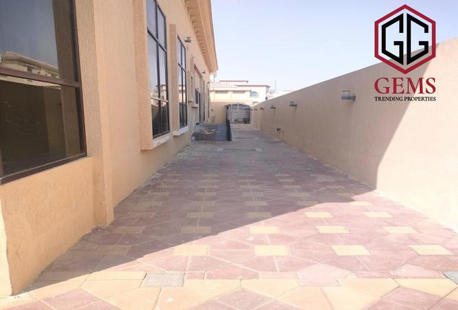 15045010 - Property Image 3