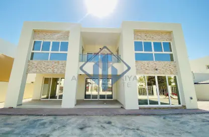 Villa - 4 Bedrooms - 5 Bathrooms for rent in Bermuda - Mina Al Arab - Ras Al Khaimah