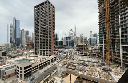 Apartment - Studio - 1 Bathroom for rent in Peninsula Five - Peninsula - Business Bay - Dubai
