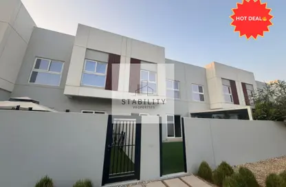 Villa - 3 Bedrooms - 4 Bathrooms for rent in Amaranta - Villanova - Dubai Land - Dubai