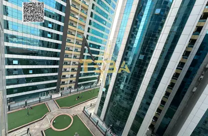 شقة - غرفة نوم - 2 حمامات للبيع في أورينت تاور 1 - أورينت تاور - البستان - عجمان