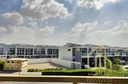 Townhouse - 3 Bedrooms - 3 Bathrooms for rent in Victoria 2 - Damac Hills 2 - Dubai