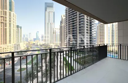 Balcony image for: Apartment - 3 Bedrooms - 4 Bathrooms for rent in Boulevard Crescent 1 - BLVD Crescent - Downtown Dubai - Dubai, Image 1