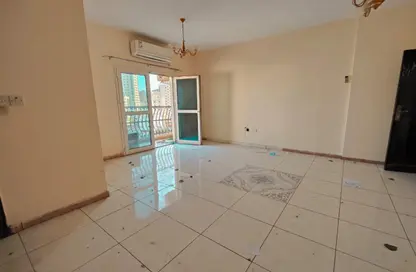 Apartment - 1 Bedroom - 1 Bathroom for rent in Al Qulaya'ah - Al Sharq - Sharjah
