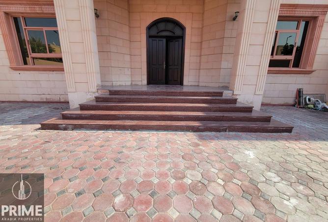 MASSIVE QLTY 08-MASTER BEDROOM+NEW BATHROOM