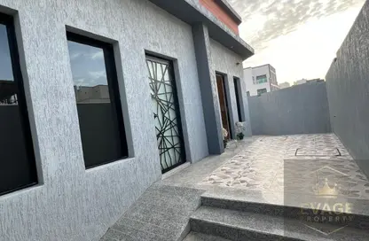 Apartment - 5 Bedrooms - 5 Bathrooms for rent in Al Yasmeen 1 - Al Yasmeen - Ajman