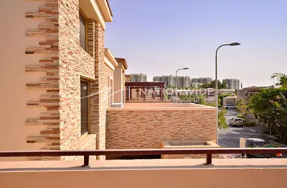 Villa - 5 Bedrooms - 7 Bathrooms for rent in Narjis - Al Raha Golf Gardens - Abu Dhabi