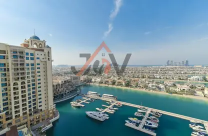 Apartment - 3 Bedrooms - 5 Bathrooms for sale in Marina Residences 5 - Marina Residences - Palm Jumeirah - Dubai