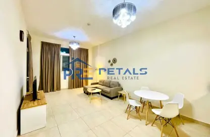 Apartment - 1 Bedroom - 2 Bathrooms for rent in Daisy - Azizi Residence - Al Furjan - Dubai