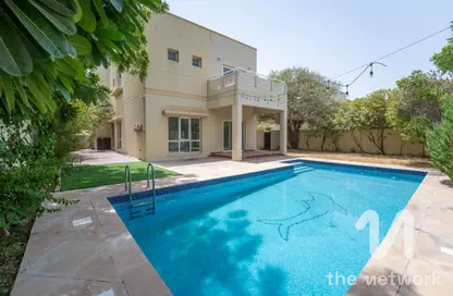 Villa - 3 Bedrooms - 3 Bathrooms for rent in Meadows 9 - Meadows - Dubai
