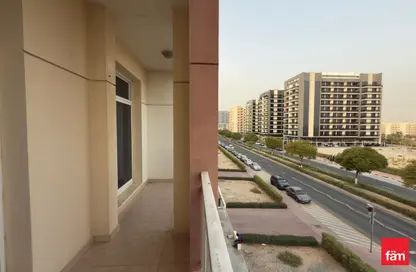 Apartment - 1 Bedroom - 1 Bathroom for sale in Mazaya 23 - Queue Point - Dubai Land - Dubai