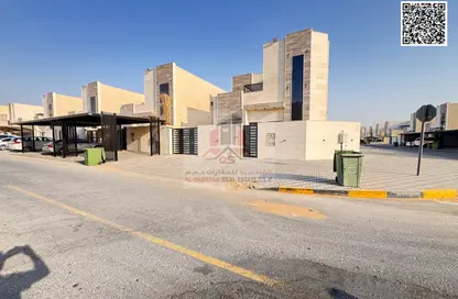 Villa - 4 Bedrooms - 6 Bathrooms for rent in Al Helio 2 - Al Helio - Ajman