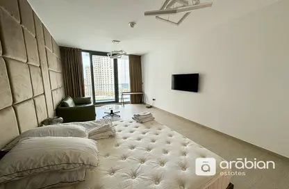 Apartment - 1 Bathroom for rent in LIV Residence - Dubai Marina - Dubai