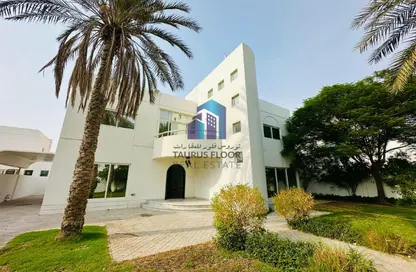 Villa - 4 Bedrooms - 5 Bathrooms for rent in Al Garhoud Villas - Al Garhoud - Dubai