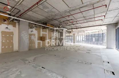 Parking image for: Retail - Studio for rent in Dubai Commercity - Umm Ramool - Dubai, Image 1