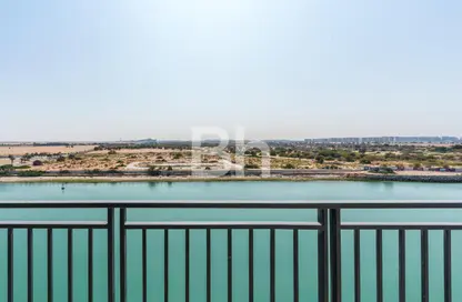 Apartment - 3 Bedrooms - 3 Bathrooms for sale in Waters Edge - Yas Island - Abu Dhabi