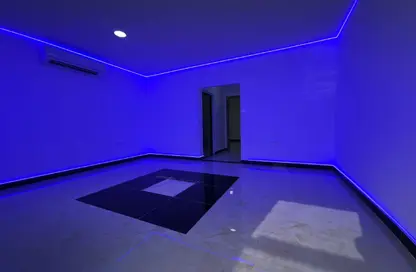 شقة - غرفة نوم - 1 حمام للايجار في مدينة الرياض - أبوظبي