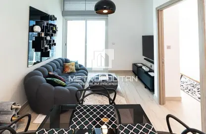 Living Room image for: Apartment - 1 Bedroom - 2 Bathrooms for rent in Studio One - Dubai Marina - Dubai, Image 1