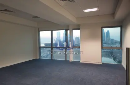 Empty Room image for: Office Space - Studio - 1 Bathroom for rent in Al Bateen - Abu Dhabi, Image 1