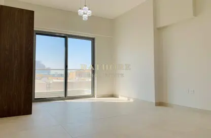 Empty Room image for: Apartment - 1 Bathroom for rent in Casa Grande - Jumeirah Village Circle - Dubai, Image 1