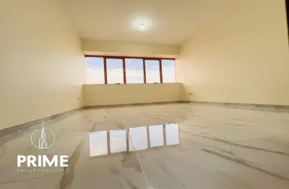 شقة - 2 غرف نوم - 2 حمامات للايجار في بناية المرور - شارع سلطان بن زايد الاول - منطقة المرور - أبوظبي