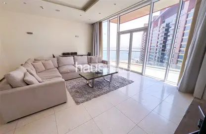 Apartment - 1 Bedroom - 2 Bathrooms for rent in Emerald - Tiara Residences - Palm Jumeirah - Dubai
