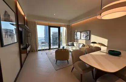 صورة لـ غرفة المعيشة / غرفة الطعام شقة - 2 غرف نوم - 2 حمامات للايجار في العنوان رزيدنسز برج الأوبرا دبي 2 - ذو ادراس ريزيدنس دبي أوبرا - دبي وسط المدينة - دبي ، صورة رقم 1